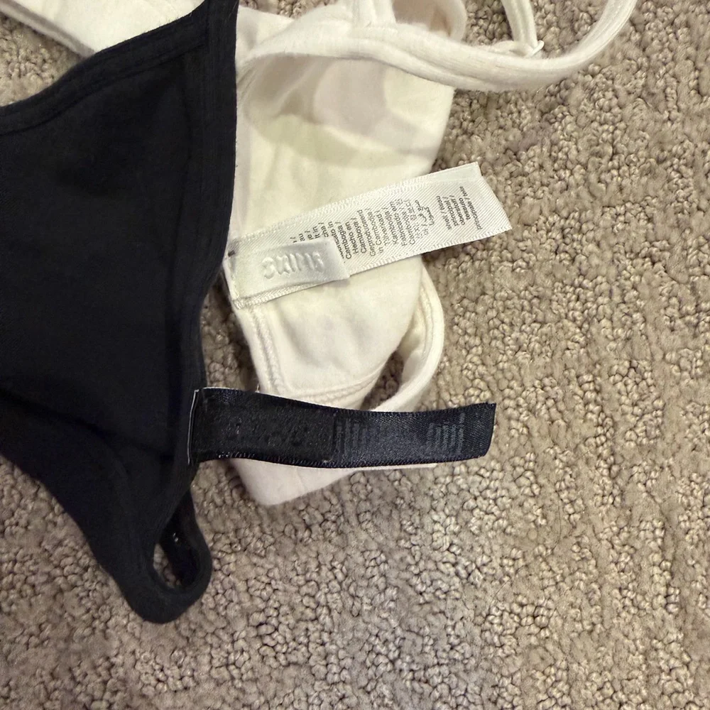 Skims Everyday Cotton Triangle Bralette — Snow & Onyx - Picture 3 of 3